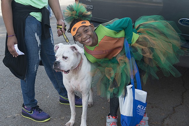 Leeds Downtown Trick or Treat 2015 was a huge success. Many families traveled downtown Leeds for children to trick or treat Friday afternoon | 205.699.5001