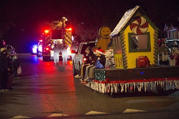 Check out Leeds Christmas Parade highlights on video. Weather turned out great and everyone had a great time. Thanks so much to everyone who participated