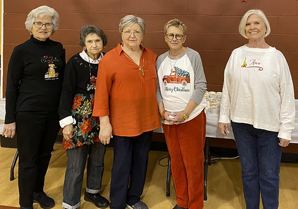 Leeds First United Methodist Church kitchen ladies recognized for their years of service in volunteering at Leeds Area Chamber of Commerce luncheons: Lena Blair, Mae Hinton, Teresa Childs, Jeannie Doss and Ann Yeckley