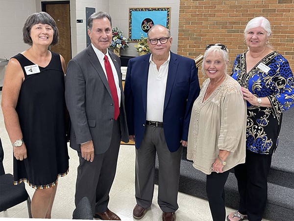 L-R:  Dona Bonnett – adr Business & Marketing Strategies (Immediate Past President), Congressman Gary Palmer, Mayor David Miller, Linda Miller – Guardian Systems, Inc. (Chamber Board), Sandra McGuire – Executive Director