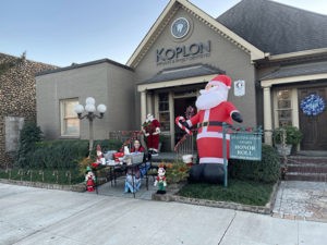 Leeds Cruising for Toys Was a Huge Success for Charity!  Hundreds of people headed to downtown historic Leeds for this event on Saturday. 
