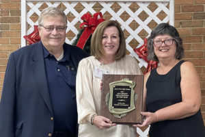 2021 Non-Profit of the Year Award - Ann's New Life CenterL-R: Bill Morris - Chamber President, Susan Meredith, Ann's New Life Director & Immediate Past President Dona Bonnett
