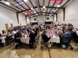 Approximately 200 people in attendance to hear the Governor speak (Photo Courtesy of Dona Bonnett)