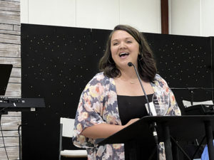 Leeds Area Chamber of Commerce chose Mary Beth Lochridge as the 2022 Teacher of the Year.  Leeds City Schools Superintendent, John Moore,