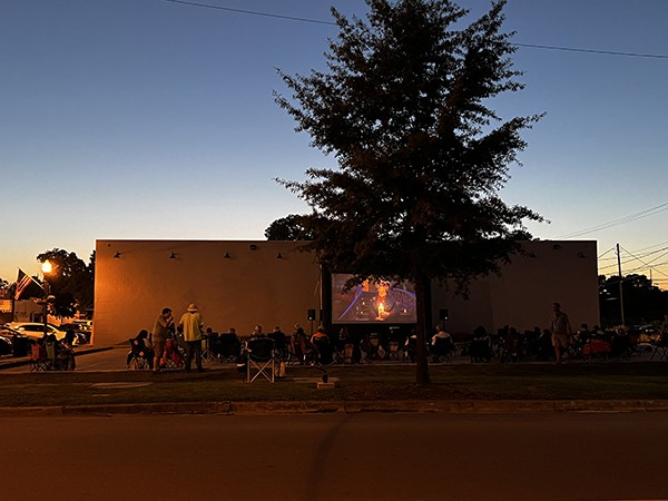 Leeds Area Chamber of Commerce, Leeds Redevelopment Authority along with Leeds Jane Culbreth Library launched the first 1st Friday Outdoor Family Movie Night