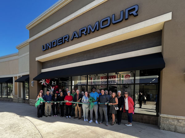 Welcome to Leeds, Alabama – The Under Armour® Factory House! The City of Leeds and the Leeds Area Chamber of Commerce cut the ribbon on