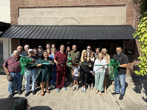 Leeds Chamber Welcomes Salubrity Medical with Ribbon Cutting Celebration | Leeds Area Chamber of Commerce proudly hosted a ribbon cutting