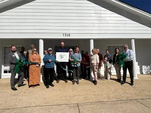 LACC Ribbon Cuttings - Leeds Area Chamber of Commerce Hosts Ribbon Cutting for Embers of Hope Counseling and Bob Watkins Realty