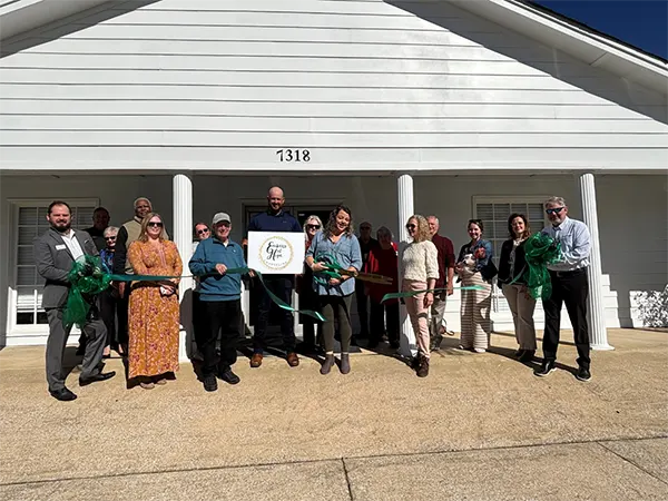 LACC Ribbon Cuttings - Leeds Area Chamber of Commerce Hosts Ribbon Cutting for Embers of Hope Counseling and Bob Watkins Realty