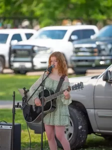 Music, Vendors and Family Fun Highlight 31st Annual Creek Bank Festival | There were dozens of vendors at event where festival-goers could