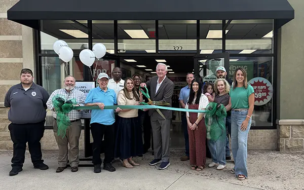 Clark’s Celebrates Grand Opening at The Shops of Grand River | Leeds Area Chamber of Commerce joined representatives of Clark’s, community