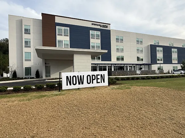 SpringHill Suites Grandopening_300res